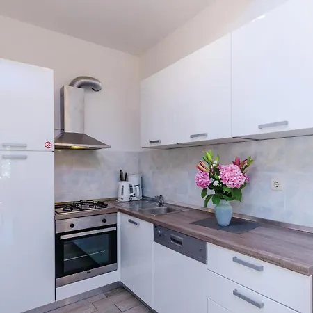 Pet Friendly Apartment In Bosanka With Kitchen Ragusa Esterno foto